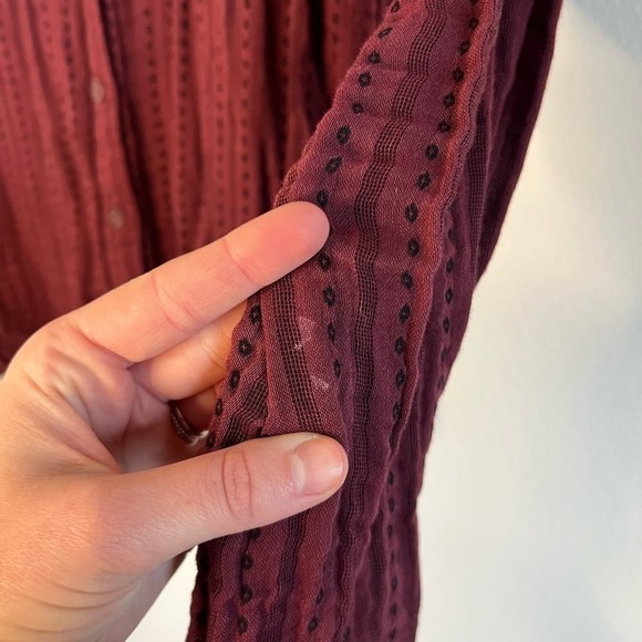 Cloth & Stone Women's Maroon Button Up Size XS - Picture 4 of 9